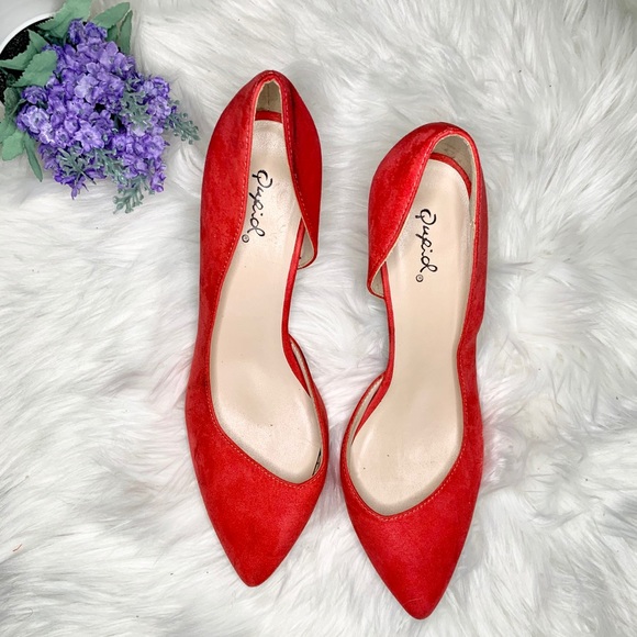 Qupid Shoes - 3/25$ Small Heels Size 9
